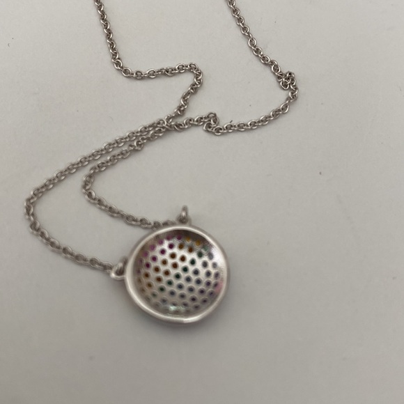 Liza Schwartz sterling silver rainbow CZ pave circle necklace - Picture 4 of 4